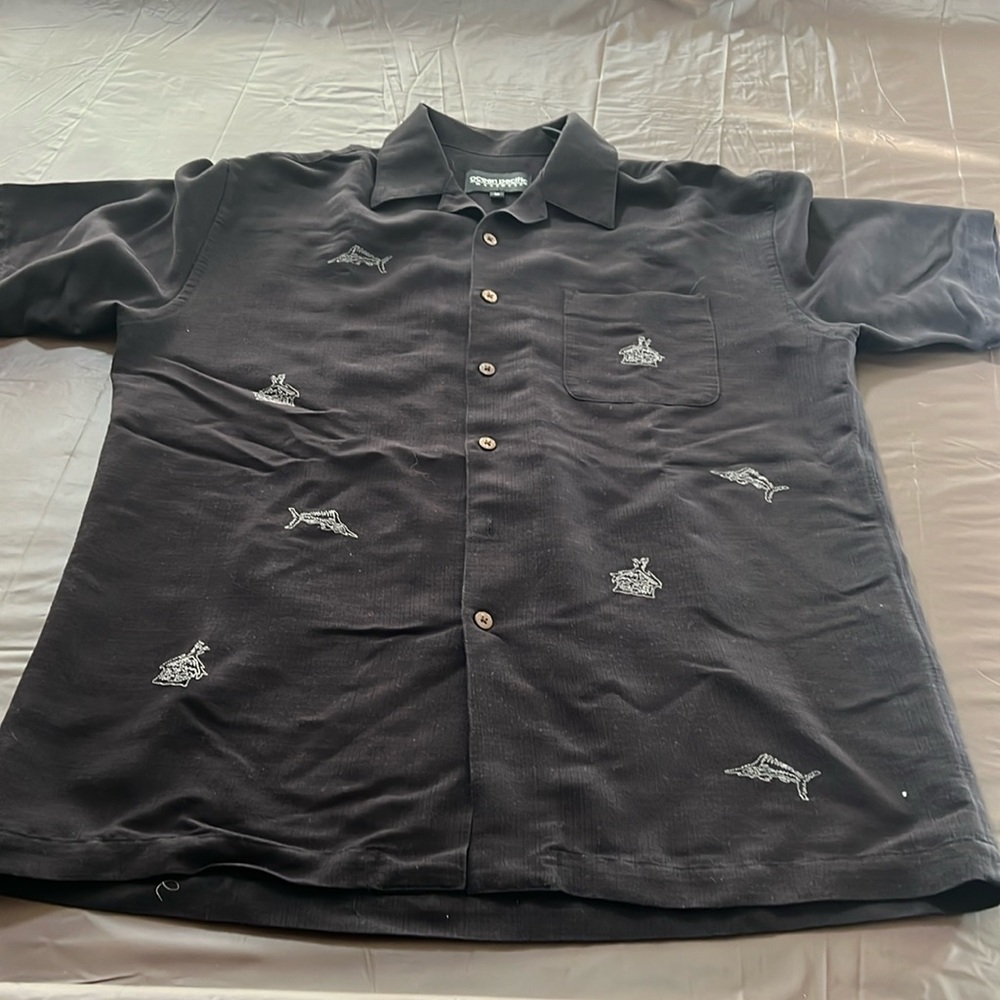 Men’s Ocean Pacific button down black shirt, Size M